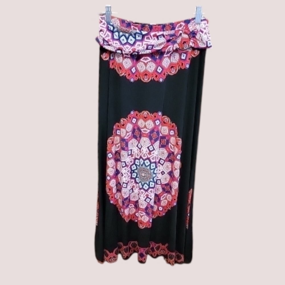 Robert Louis Maxi Skirt Women's Medium Black Red Mandala
